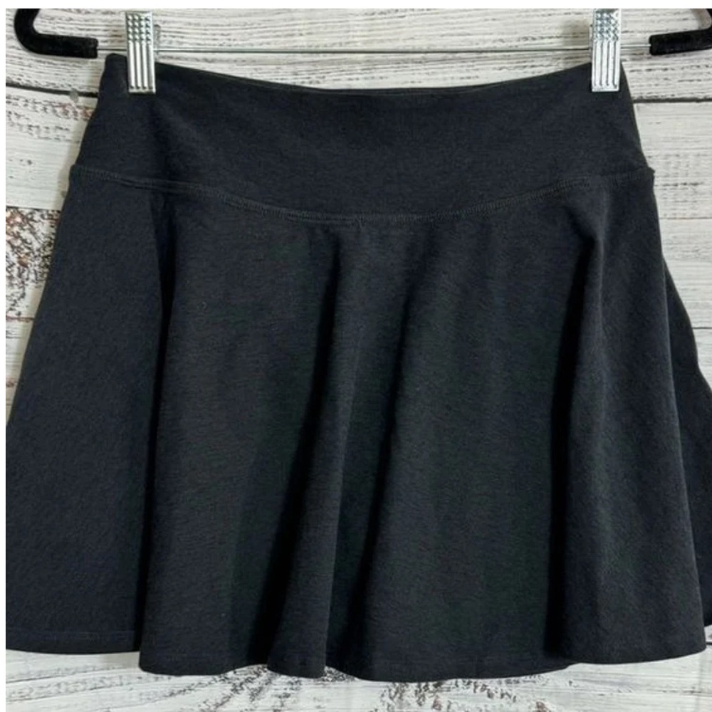 Beyond Yoga Skirt Medium